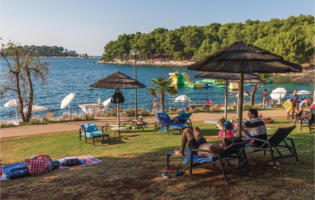Pet Friendly Apartment In Porec With Wifi Exterior foto